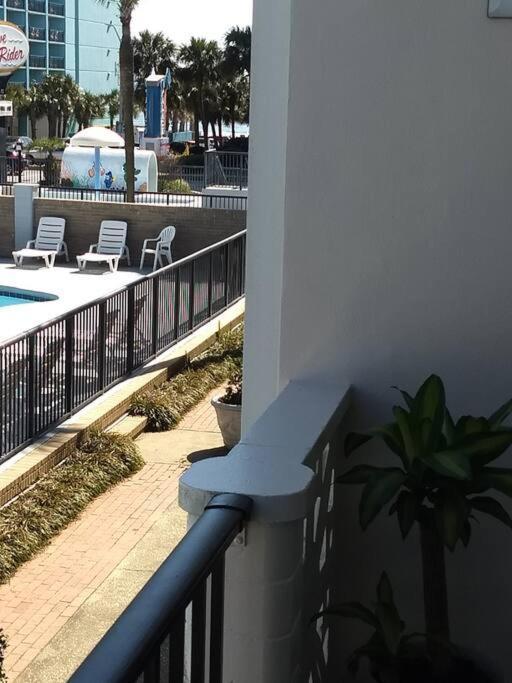 Pool Front & Across From Beach Myrtle Beach Bagian luar foto