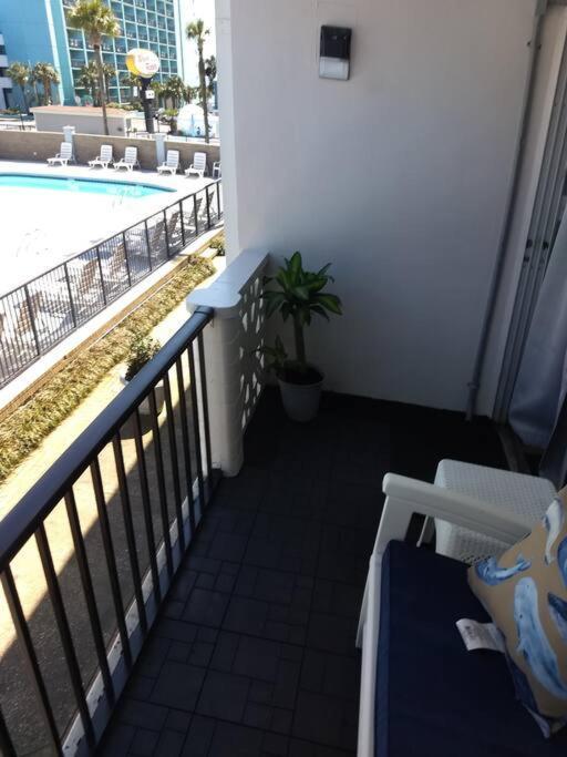 Pool Front & Across From Beach Myrtle Beach Bagian luar foto